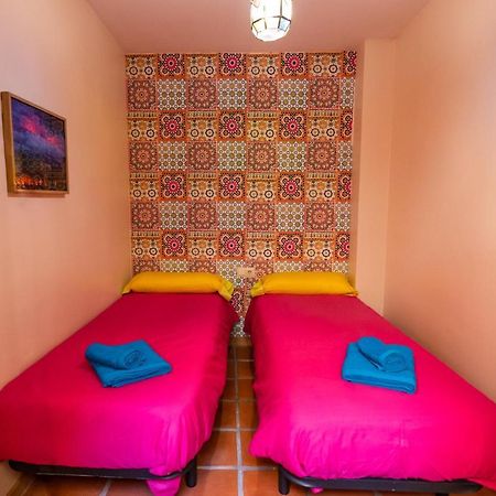 Tuguest Aljibe Del Rey Apartment - Free Parking Granada Exterior photo