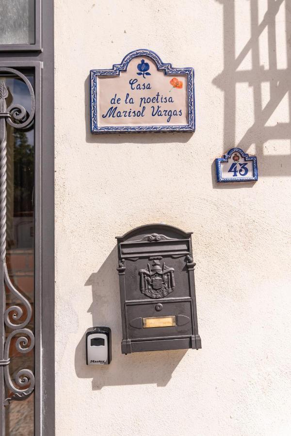 Tuguest Aljibe Del Rey Apartment - Free Parking Granada Exterior photo